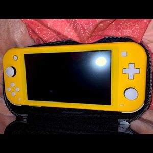 Nintendo Switch Lite (New!!)🎮🎮